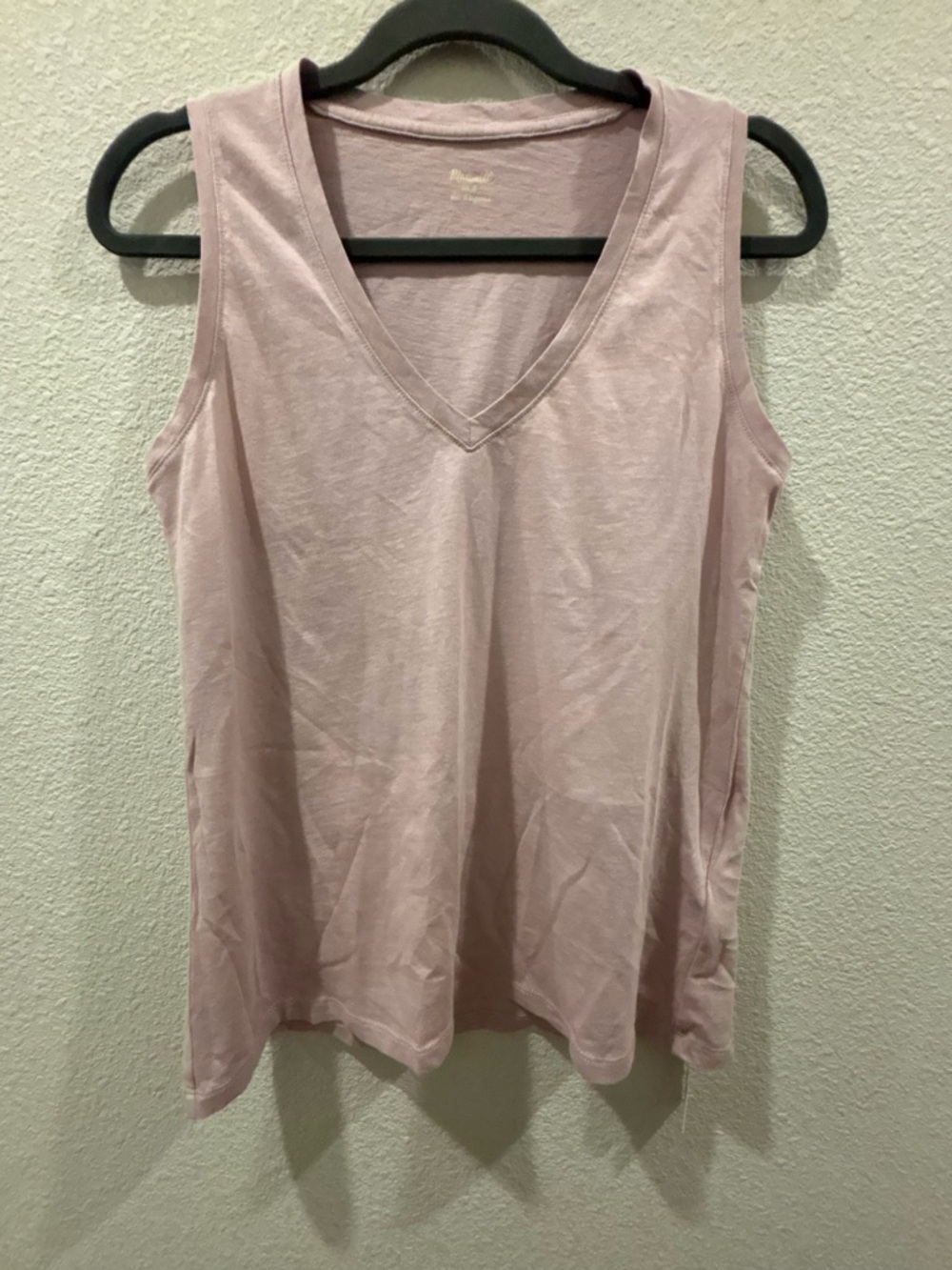 Madewell Mauve V-Neck Sleeveless Tank